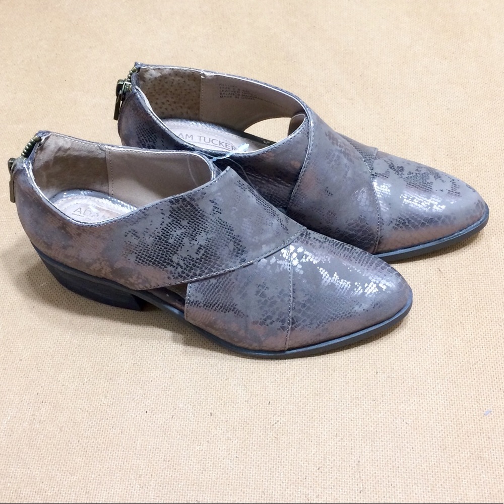 Women’s alpaca cutout comfort ankle booties